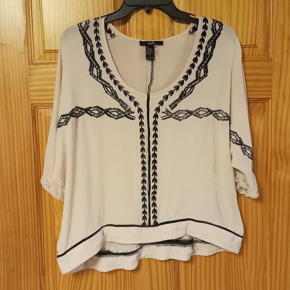 Rain Embroidered High Low Boho Peasant Shirt size Small